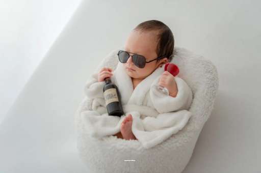 莱阳宝宝几个月抬头稳 莱阳宝宝几个月抬头稳